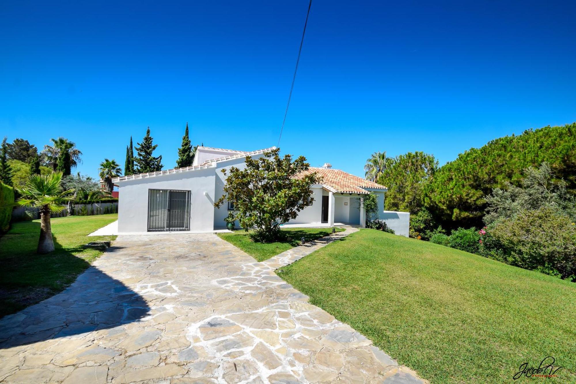 Great Villa Near Beach And מארבלה מראה חיצוני תמונה