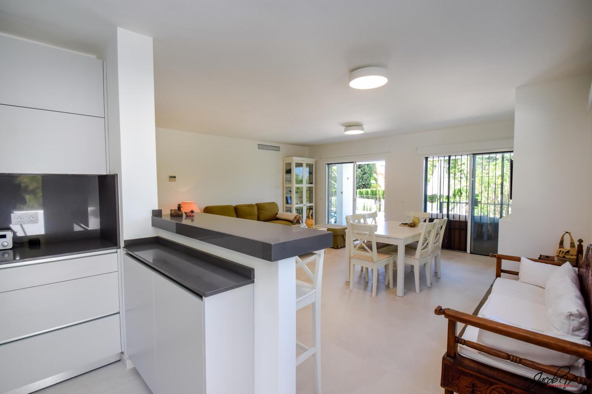 Great Villa Near Beach And מארבלה מראה חיצוני תמונה